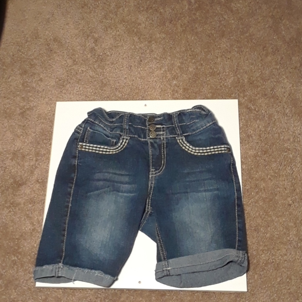 Girls shorts